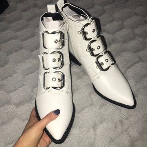 BRAND NEW IN BOX White Moto Boots